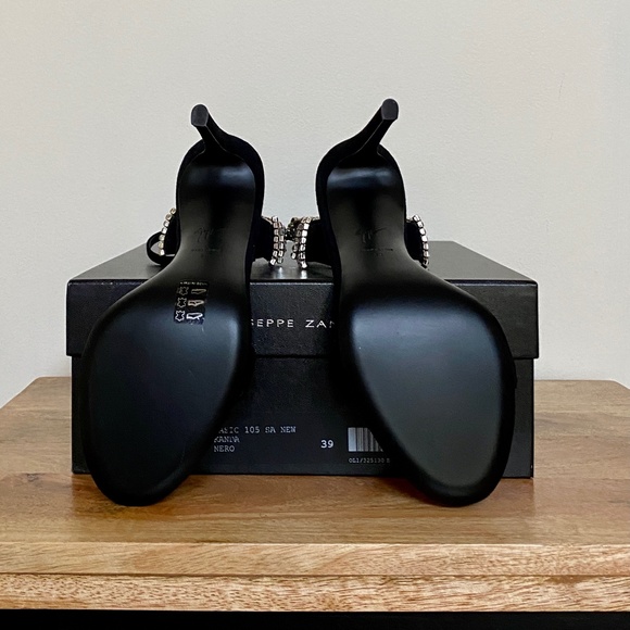 Giuseppe Zanotti Jamila Black Suede Crystal Bow Embellished Stiletto Sa… - Picture 16 of 16